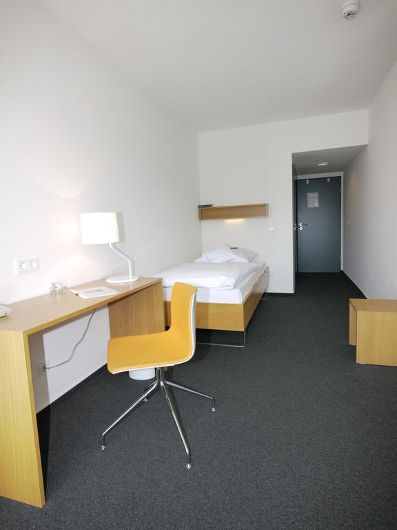 Martin-Niemoller-Haus Hotel Schmitten Pokój zdjęcie