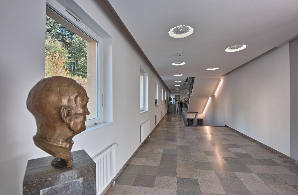 Martin-Niemoller-Haus Hotel Schmitten Zewnętrze zdjęcie