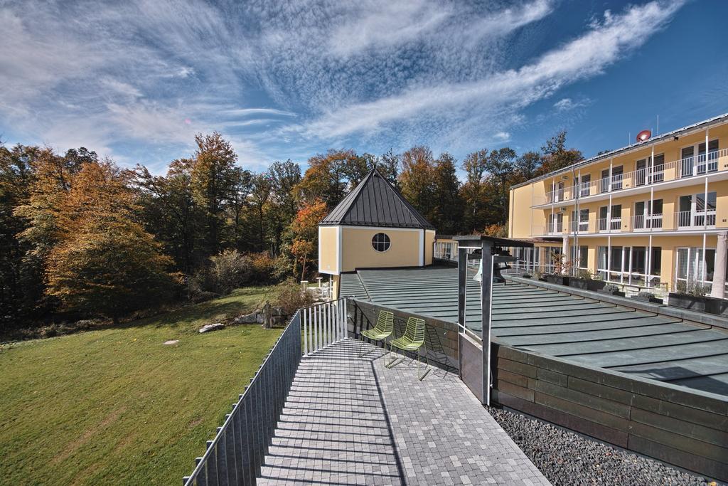 Martin-Niemoller-Haus Hotel Schmitten Zewnętrze zdjęcie